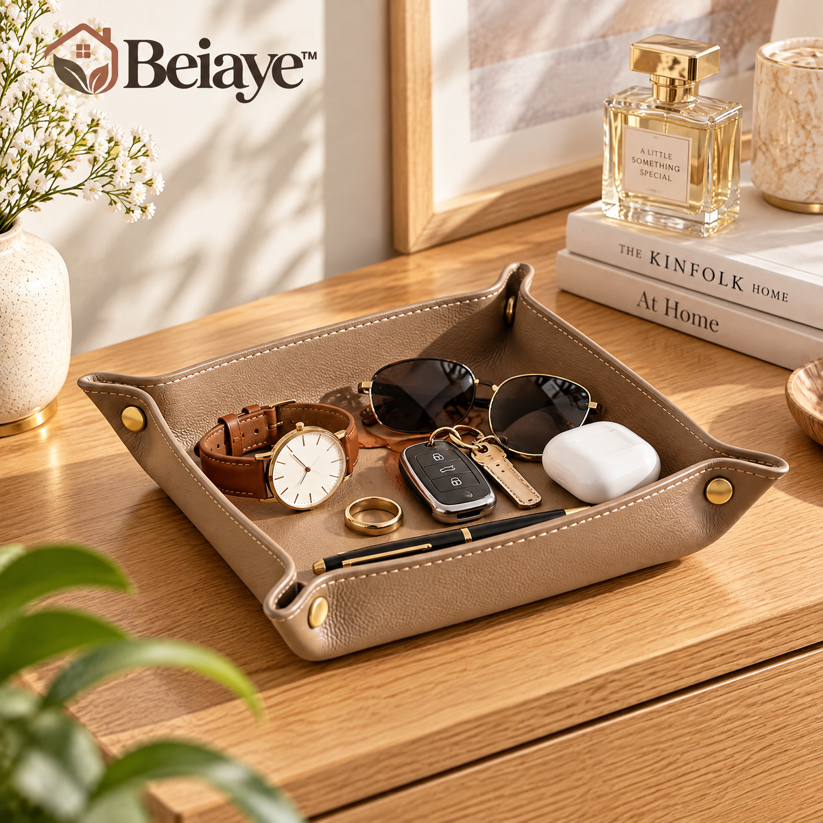 Beiaye™ Folded-Corner Bedside Valet Tray — lifestyle view